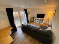 Dragon Cottage By Gunwharf Quays & Historic Dockyard - B&B