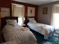 Double or Twin Room with Private Bathroom