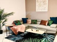 TOUR de l’europe, en plein centre avec parking. - B&B Mulhouse