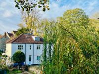 Dapps Hill Haven - between Bristol and Bath, both 9 mins by train! - B&B