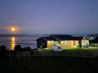 Bella casa de campo con panorámica vista al mar - B&B Dalcahue