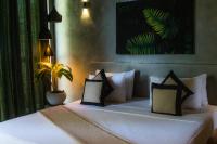 Deluxe Family Apartment with Jungle view – Upper floor