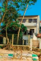 Paradise Beach House - 3 Bedrooms Apartment in Habaraduwa - B&B