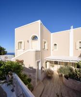 Two Bedroom Villa with Outdoor Hot Tub & Garden View