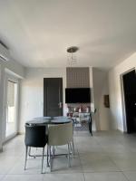 Appartement 2 Chambres avec Balcon et Terrasse