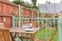 Honeysuckle Cottage - B&B
