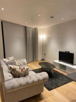 Studio come 1 Bed flat in Vauxhall next to Battersea - B&B London