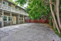 Marvelous Midtown Stay with a Modern Twist - B&B Sacramento