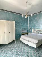 Doppel-/Zweibettzimmer mit eigener Terrasse