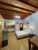 Triple Room with Balcony
