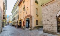 Glow - by MyHomeInComo - B&B