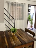 Sebastian’s Crib F - Chambres d’hôtes Dasmariñas