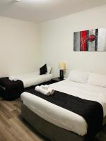 studio 105 Gouger city apartment with parking - B&B Adelaide