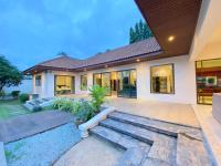 Sunny1 villa Pattaya - Bed and Breakfast