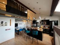 Pépite rare 8 personnes au cœur battant du Vieux Lyon - B&B Lyon