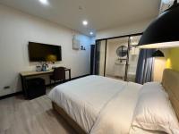 Deluxe Double Room with Bath