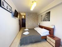 Habitación Doble con vistas laterales al mar