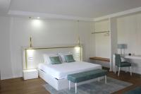 King Room with Pool View