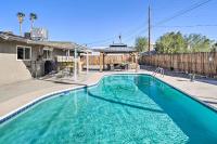 B&B Lake Havasu City - Remodeled Lake Escape with Pool, 5 Mi to Marina - Bed and Breakfast Lake Havasu City