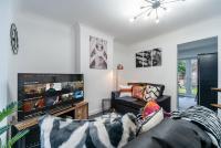 Nhyira Private Parking CHic Three Bedrooms Garage 2 Shower rooms Classy Home - B&B Hull