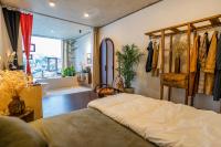 Studio with Spa Bath