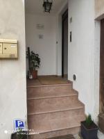 Charlie's Home Arezzo-Appartamento-B&B Arezzo con Parcheggio privato- Arezzo Città del Natale 2023 - Centro Arezzo Fiere e Congressi- Mercatini Natale Arezzo Casa di Babbo Natale e Villaggio Tirolese 2023 - Chambres d’hôtes Arezzo