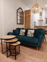 Hidden Gem Pasquin Suites in Mercado Central - B&B Cádice