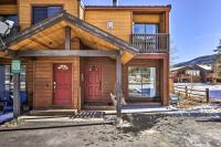 Chic Condo with Fireplace Walk to Main St Frisco! - Chambres d’hôtes Frisco