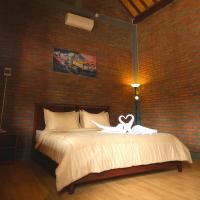 Kayon Griya Osing Villa - Ijen - B&B Licin