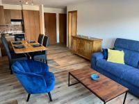 Au village de Nax, ravissant 2 pièces et demi avec terrasse - B&B