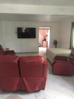 tina house - B&B