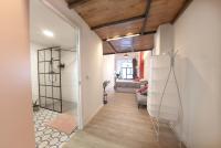 NB - Cozy loft steps from City of Arts & Sciences - B&B
