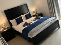 B&B Milton Keynes - Fabulous Modern Apartment Close to Central Milton Keynes - Bed and Breakfast Milton Keynes