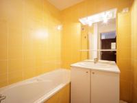 Appartement cosy pour 6 personnes avec balcon, parking et accès aux pistes - Chambres d'hôtes Germ