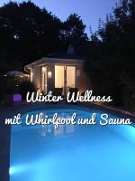 Apartment TinyHouse mit Pool, Outdoor Whirlpool und Garten - Ferienwohnung Petershagen
