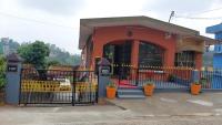 Honey Palace Homestay - Bed and Breakfast Madikeri
