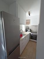 T2 rénové en RDC avec cour, Intra Muros Avignon - B&B Avignone