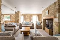 Stanton House, 6 bedroom, 5 bath - B&B Cheltenham