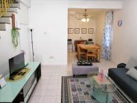 Cozy house with free wifi and parking near Utm, Legoland - B&B Skudai