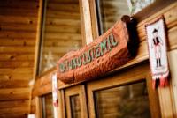 Catunu’ lui Emil - B&B Cărbuneşti