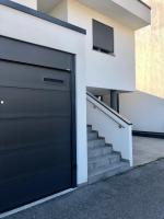 Emma‘s Riva-Dream - sonnige 2-Zimmer-Wohnung mit Garage und Balkon in Riva del Garda - B&B
