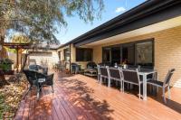 Surfside Getaway in Picturesque Inverloch - B&B Inverloch