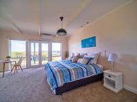 B&B Smiths Beach - 1-bedroom unit with stunning ocean views! - Bed and Breakfast Smiths Beach
