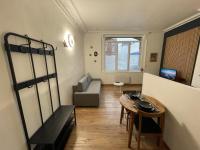 L'Escale Studio Arras avec parking privé - B&B Arras