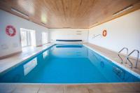 Poachers & Old Toms, Ivy Tower Holiday Cottages - B&B Tenby