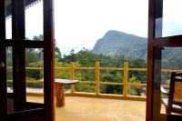 Deluxe Twin Room With Ella Rock View