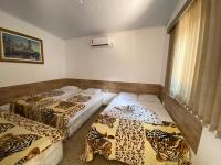 Chambre Familiale avec Salle de Bains Privative