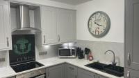 Harbourside by Caithness Luxury Apartments NC500 - 2 Bedroom holiday home - Sleeps Work teams upto 2 & holiday makers upto 6 - PREFERENTIAL RATES FOR LONG STAY TRADES - CONTACT US - - Chambres d'hôtes Wick