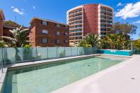 Shores 302 - B&B Forster