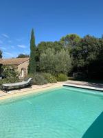 B&B Eygalières - Maison Les Chênes - Bed and Breakfast Eygalières